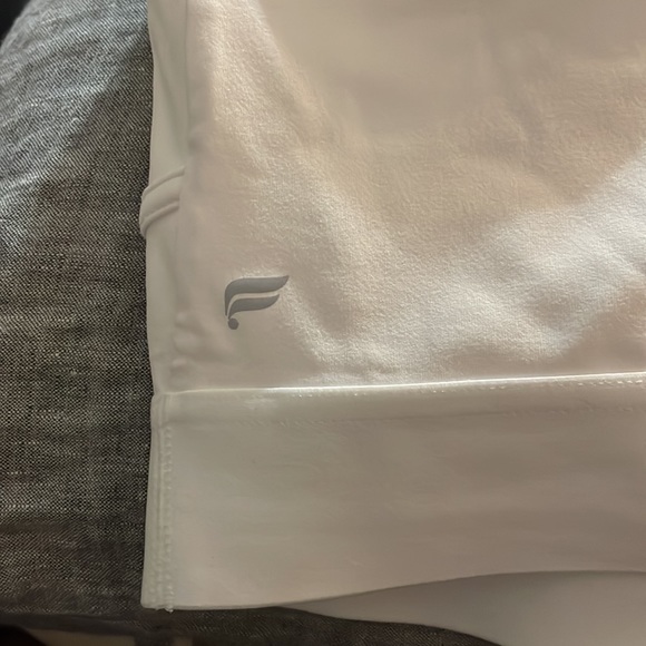 ✨White Fabletics Bra.✨ - Picture 3 of 4